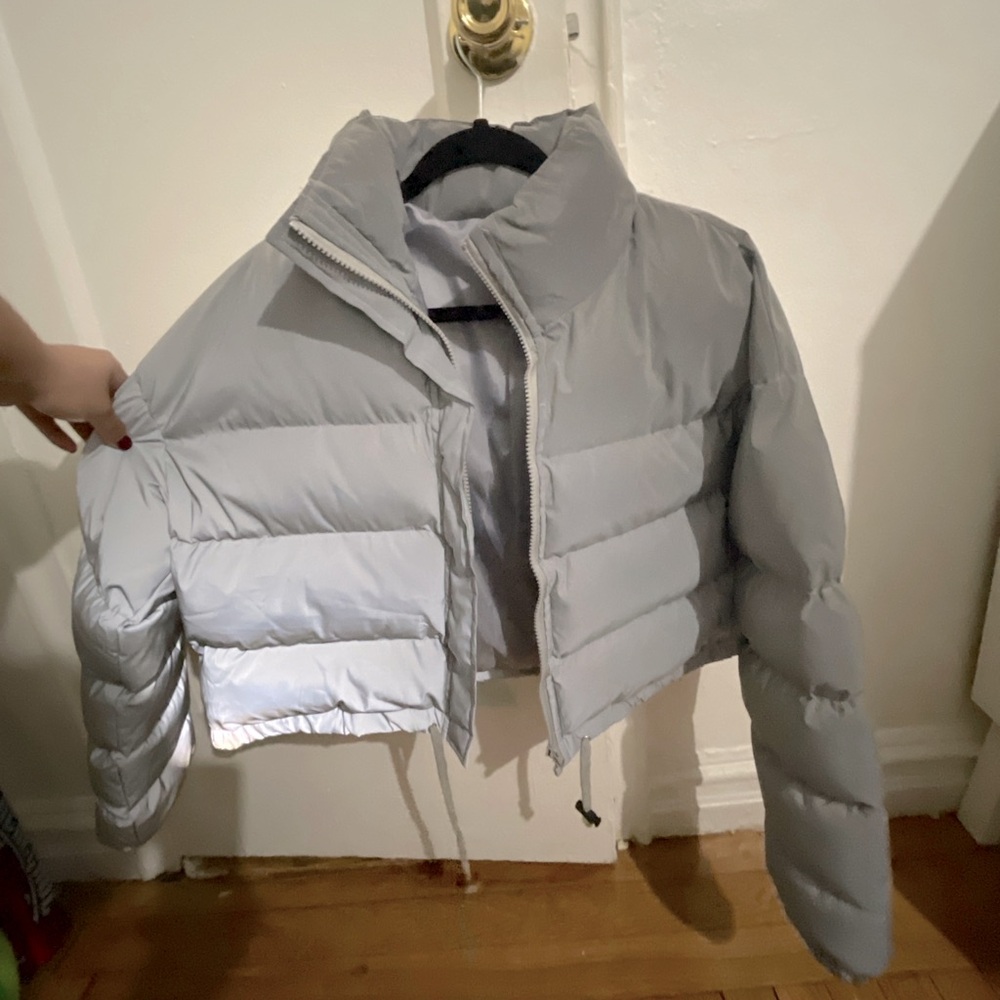 Reflective cropped puffer coat